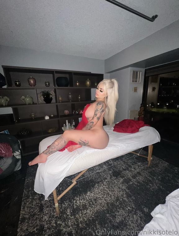 Nikki Sotelo Onlyfans pictures