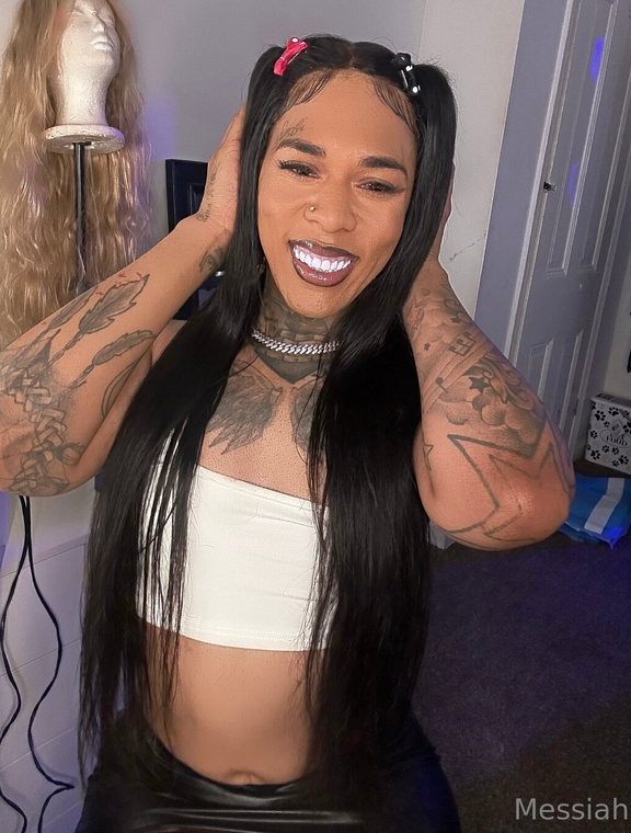 Milani G. Onlyfans pictures